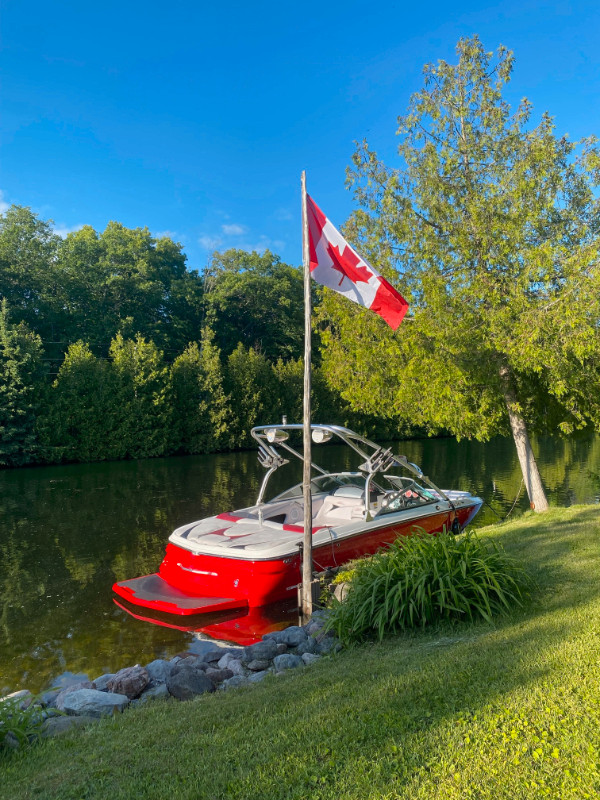 2006 Mastercraft X2 with tandem axel trailer in Powerboats & Motorboats in Kawartha Lakes - Image 3