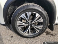 Clean CARFAX | One Owner | Mint Condition Designed to seamlessly integrate into your daily adventure... (image 9)