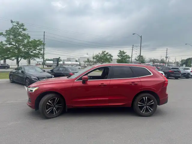 2018 Volvo XC60 MOMENTUM AWD LEATHER PAN/ROOF NAV B/SPOT CAMERA in Cars & Trucks in City of Toronto - Image 5