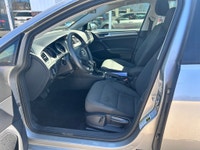 Get ready to fall in love with this 2017 Volkswagen Golf Comfortline hatchback Why settle for just a... (image 9)