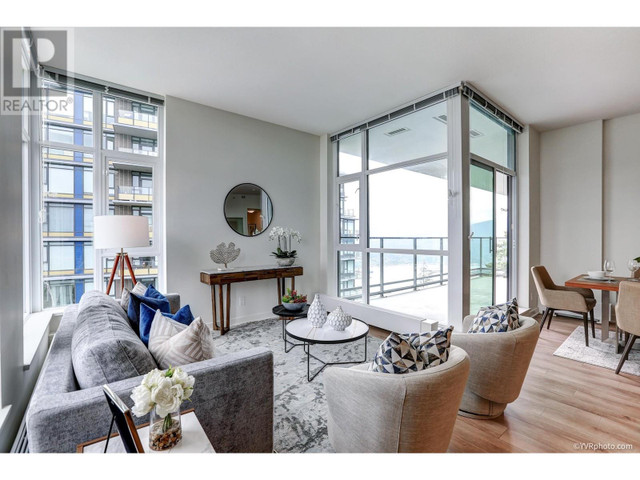 1302 8940 UNIVERSITY CRESCENT Burnaby, British Columbia in Condos for Sale in Burnaby/New Westminster - Image 3