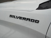 2023 Chevrolet Silverado 1500 Custom Balanced, capable, and built for versatility this 2023 Chevrole... (image 9)