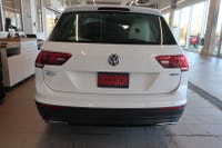Tiguan Trendline 2.0L 4MOTION, CARFAX SANS ACCIDENT, Banc Chauffant, Régulateur de vitesse Financeme... (image 4)