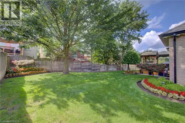 457 CARYNDALE Drive Kitchener, Ontario in Houses for Sale in Kitchener / Waterloo - Image 36