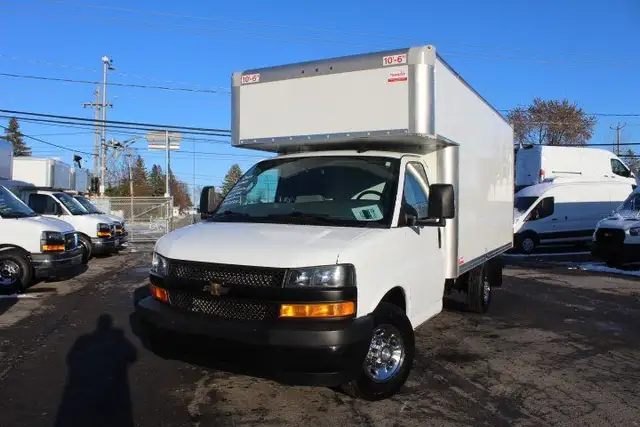 2024 Chevrolet Express 3500 CUBE 14 PIEDS + DECK 6.6 L / 39.000  in Cars & Trucks in Laval / North Shore - Image 22