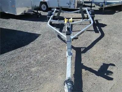 Excalibur BT1600 Single Axle boat trailer. 1600lbs total boat capacity. Fully welded tube steel cons...