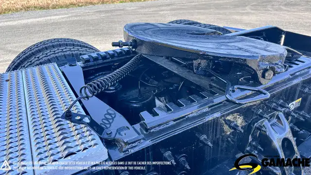 2023 PETERBILT 579 HIGHWAY / SLEEPER TRUCK / TRACTOR in Heavy Trucks in La Ronge - Image 12