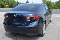 2017 Mazda3 GX Clean CARFAX 158,455 KM $13,950 or $157 Bi-weekly. Bi-weekly payment includes safety... (image 4)