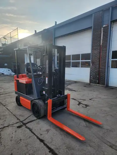 Keywords: used forklift, electric forklift, Toyota forklift, 3-stage mast forklift, 5000 lbs capacit...