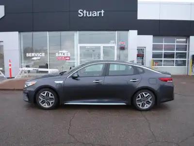 SUPER CLEAN, 1 OWNER TRADE IN! THIS PLUG IN HYBRID HAS EXCEPTIONAL FUEL ECONOMY AND IS A VERY COMFOR...