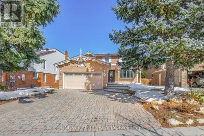Rarely Offered, Bright & Airy 2 Bedroom Unit, W-A-L-K-O-U-T Basement (Above Ground). Newly Renovated...