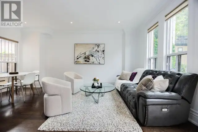 4 WHITAKER AVENUE Toronto (Niagara), Ontario62868539409411122