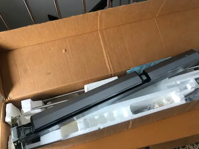 push bar commercial door opener in Windows, Doors & Trim in Winnipeg - Image 4