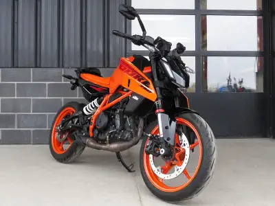 Finance from $73 bi-weekly with optional FCPP warranty coverage for 3 years!* Click -Get Financing-...