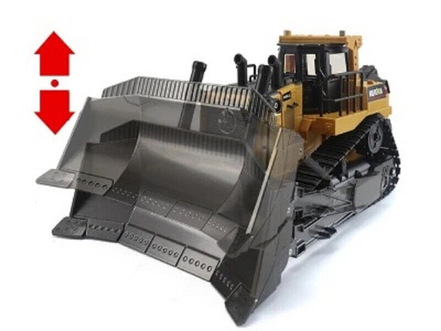SOAR Hobby Windsor has 9 Channel Hulna Bulldozer in Hobbies & Crafts in Leamington - Image 3