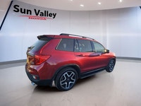 Experience the 2022 Honda Passport, a perfect blend of comfort and technology. Enjoy the convenience... (image 2)