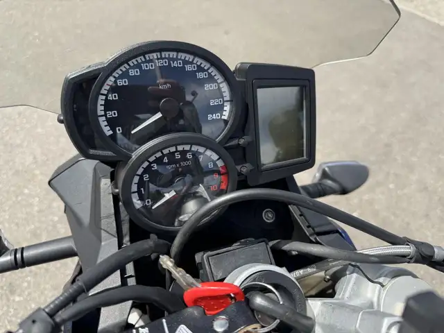 2015 BMW F800R in Sport Bikes in Kitchener / Waterloo - Image 26