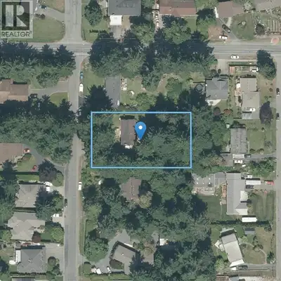 Attention builders and developers! Level, easy access, 1/2 acre site in the desirable Tanner Ridge a...