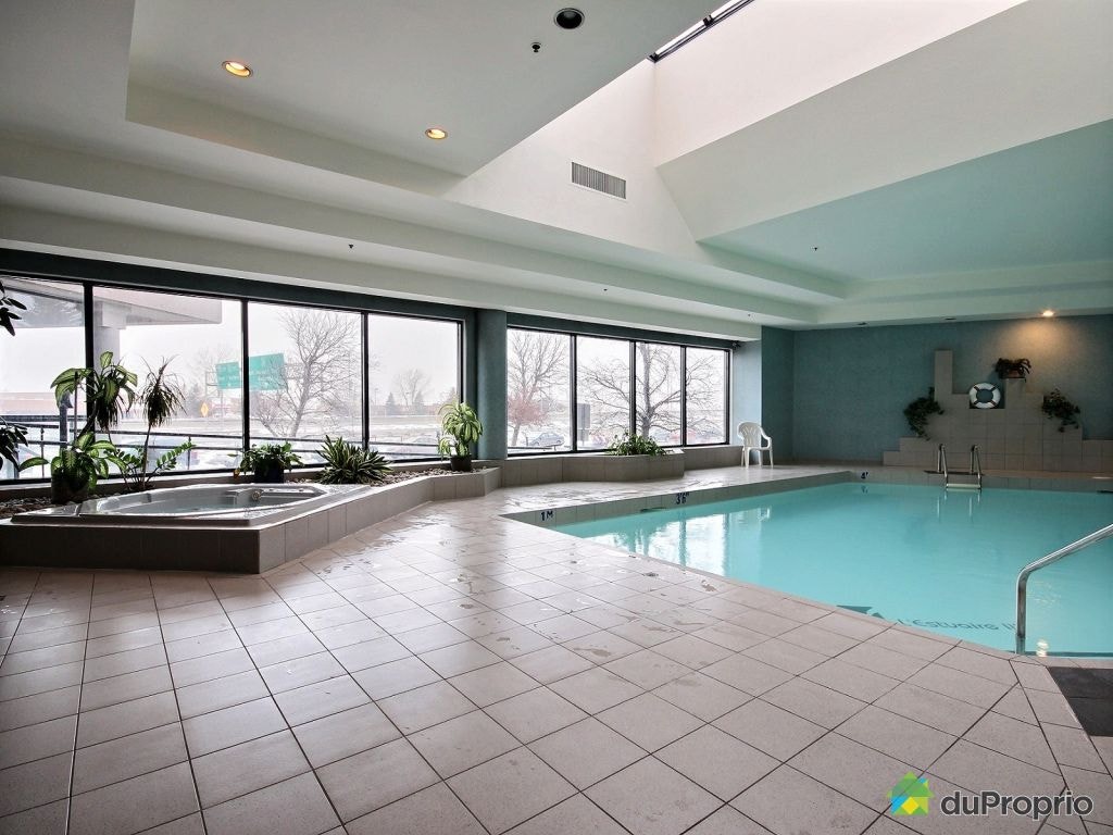 $650,000 - Condominium for sale in Longueuil (Vieux-Longueuil) — photo 3
