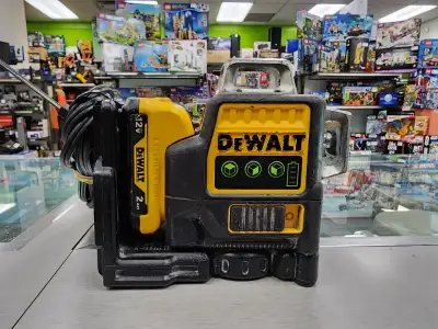 DeWALT 12v Max 100ft. Green Self-leveling 3-beam 360 laser, View more