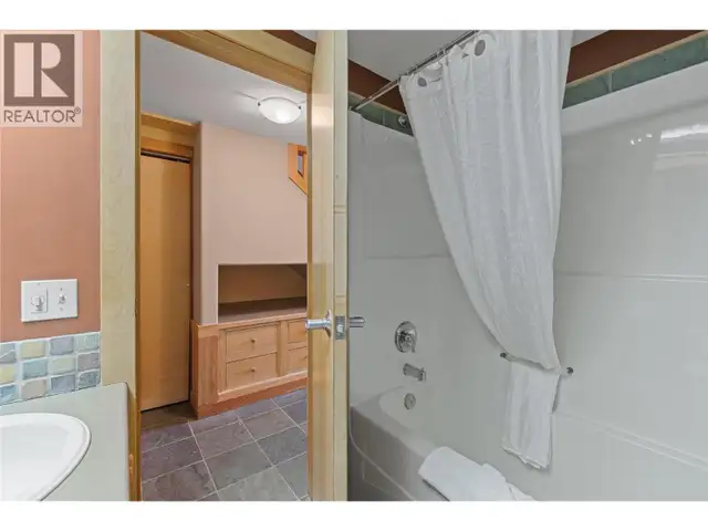 5335 Big White Road Unit# 220 Big White, British Columbia in Condos for Sale in Penticton - Image 12