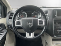 Welome to Zinkon Motors. WE HAVE OVER 20 MINIVANS IN STOCK, GIVING YOU THE FREEDOM TO CHOOSE THE RIG... (image 9)