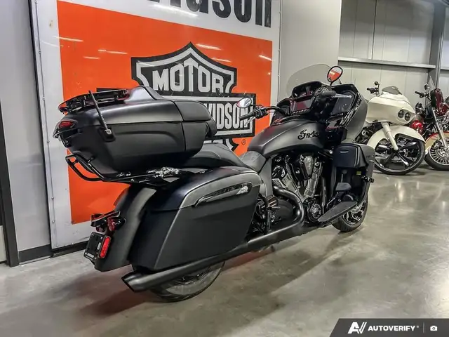 2024 Indian Motorcycle Pursuit(R) Dark Horse(R) Black Smoke in Street, Cruisers & Choppers in Calgary - Image 8