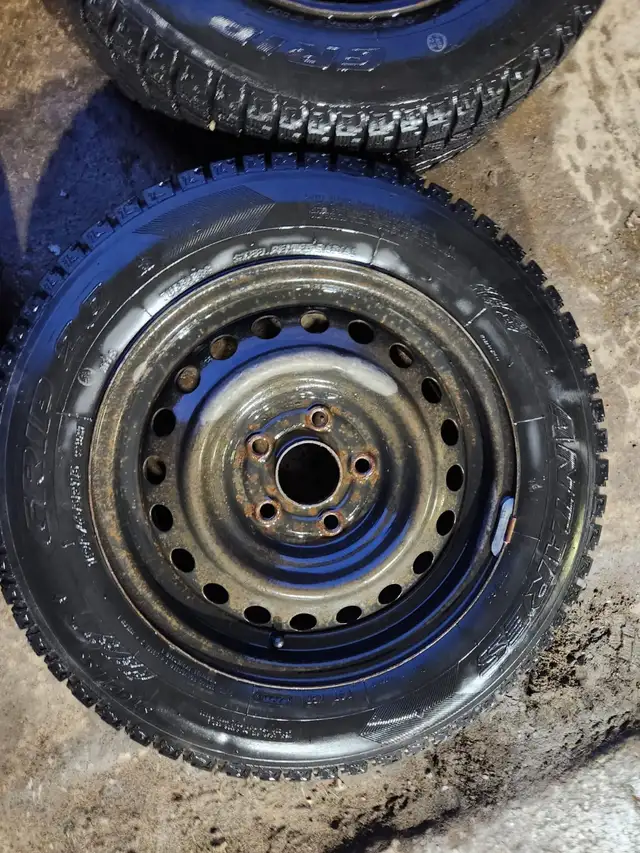 195 65 15 - RIMS AND TIRES - WINTER - HONDA / ACURA in Tires & Rims in Kitchener / Waterloo - Image 6