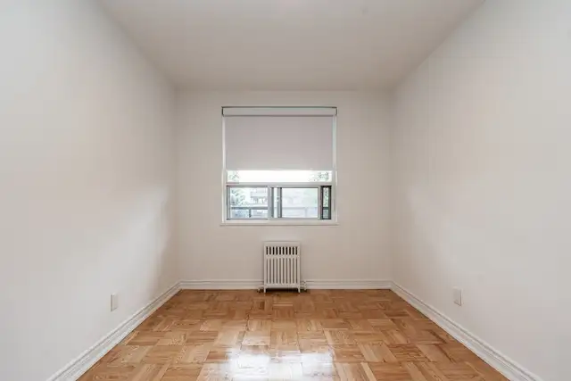 Three bedroom, Keele and Wilson - ID 2404 in Long Term Rentals in City of Toronto - Image 9