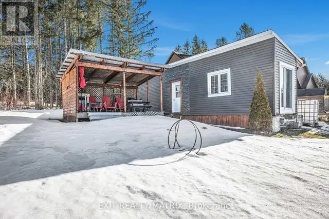 00 BAY ROAD Alfred and Plantagenet, Ontario in Land for Sale in Ottawa - Image 6