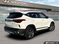 The advertised vehicle price is based on a promotional finance offer. Customers who purchase the veh... (image 4)