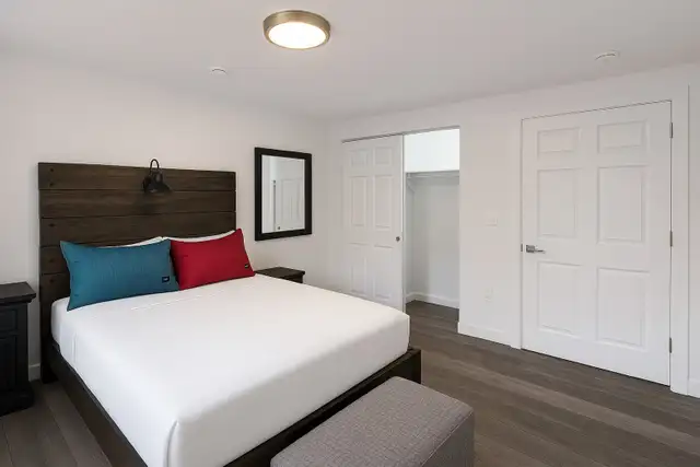 26-052 Brand new furnished upper flat in Bedford! in Short Term Rentals in City of Halifax - Image 9