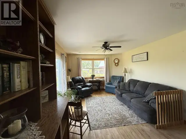 3281 Highway 6 Waldegrave, Nova Scotia in Houses for Sale in New Glasgow - Image 12