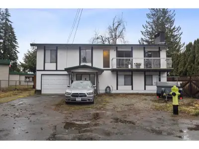 This charming 3 bedroom plus home backs onto West Heights Elementary, providing both convenience for...