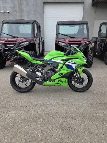 Price does not include $1,204 - Freight, PDI and Doc Fee. Please call the Kelowna location for more...