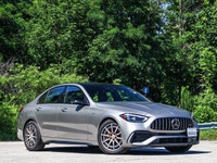 Intercooled Turbo Gas/Electric I-4 engine - All-wheel drive for Canadian conditions - Panoramic sunr... (image 1)