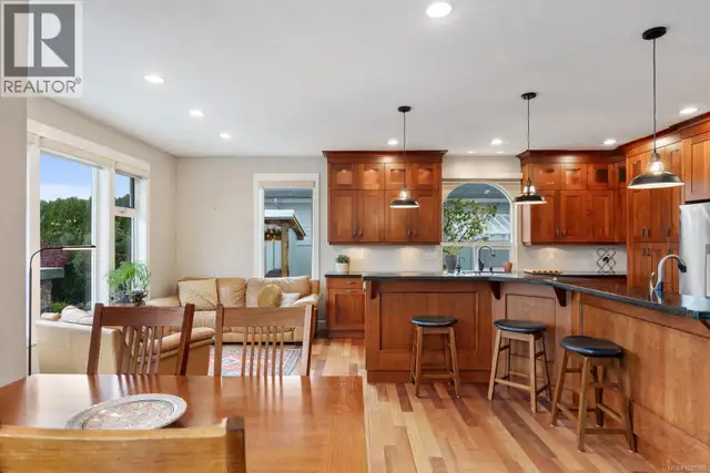 1614 Trumpeter Cres Courtenay, British Columbia in Houses for Sale in Comox / Courtenay / Cumberland - Image 17