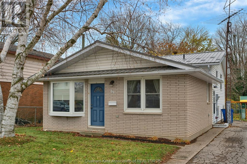 88 John STREET East Blenheim, Ontario Houses for Sale ChathamKent