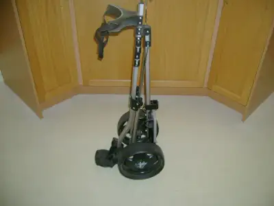 GOLF CLUBS CART -- GREAT QUALITY  -- LIKE NEW, View more