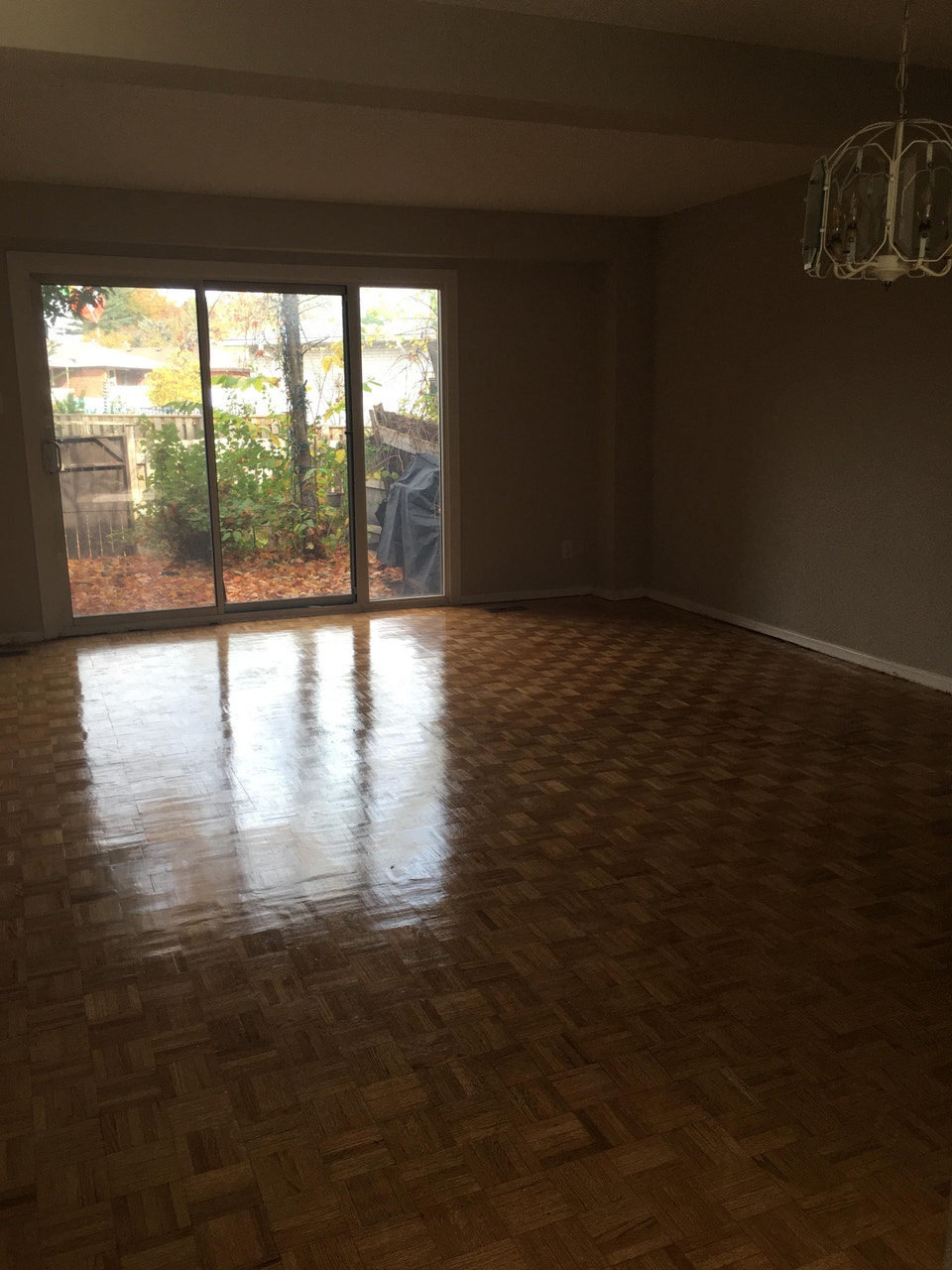 Spacious three bedroom + Den townhouse for rent 3
