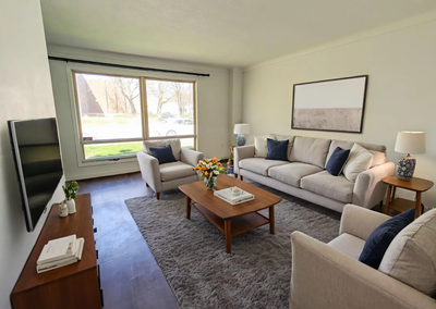 This bright and spacious 3-bedroom, 1-bathroom townhouse in Niagara Falls offers comfortable living...