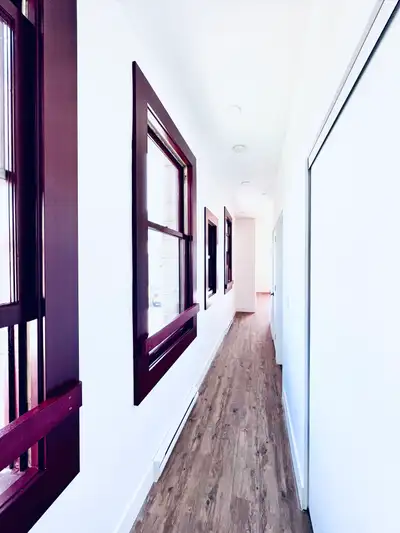 Unique 1 bedroom + Den in Restored Heritage Property The Mansion Only a small community will be able...