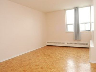 1 Bedroom 1 Bath Apartment For Rent - 2185 Lawrence Ave E in Long Term Rentals in City of Toronto - Image 2