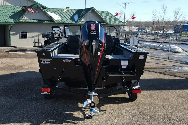 2025 TRACKER Targa V19 Combo TE Aluminum Fishing Boat in Powerboats & Motorboats in Vernon - Image 4
