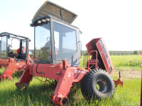 PARTING OUT: Massey Ferguson 220 Swathers (Parts & Salvage)