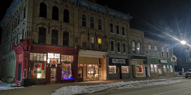 REAL ESTATE FOR SALE BEAUTIFUL TOWN OF BRUSSELS HURON EAST in Commercial & Office Space for Sale in Stratford - Image 2