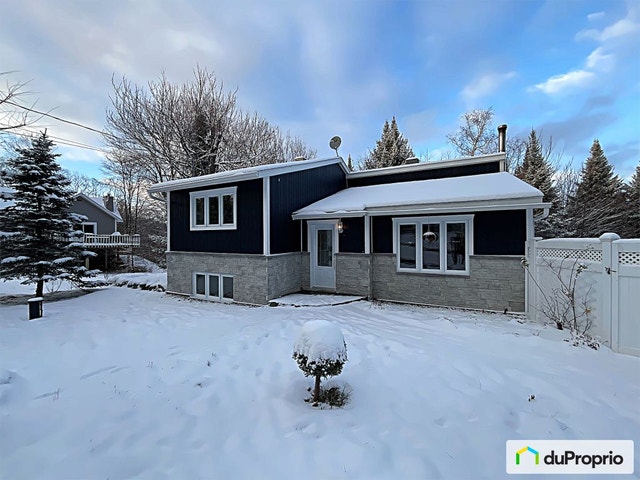 $689,000 - Split Level for sale in Mont-Tremblant (St-Jovite) — photo 1