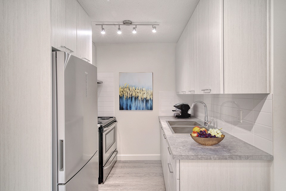Broadway Centre - Studio Premium Apartment for Rent 5