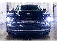 **ONE OWNER - ACCIDENT FREE** 16,834 KM This 2024 Buick Envision AWD Preferred is powered by a turbo... (image 3)