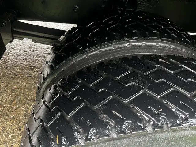 2005 Morgan Olson Workhorse 14 Foot Step Van with Shelving in Heavy Trucks in City of Montréal - Image 57